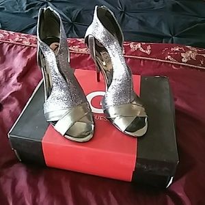 Open toe sipper back evening sandals dark sikver.